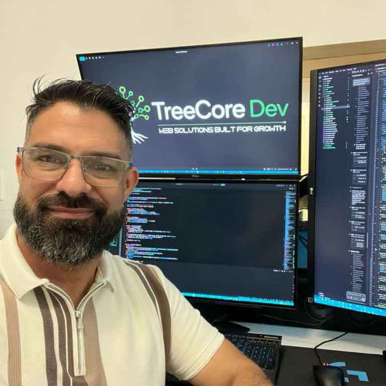 Elier Barroso, fundador de TreeCore Dev